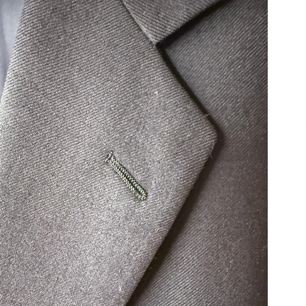 Vtg BURBERRYS Men's Navy 56R Blazer Two Gold Buttons Wool Jacket USA Classic